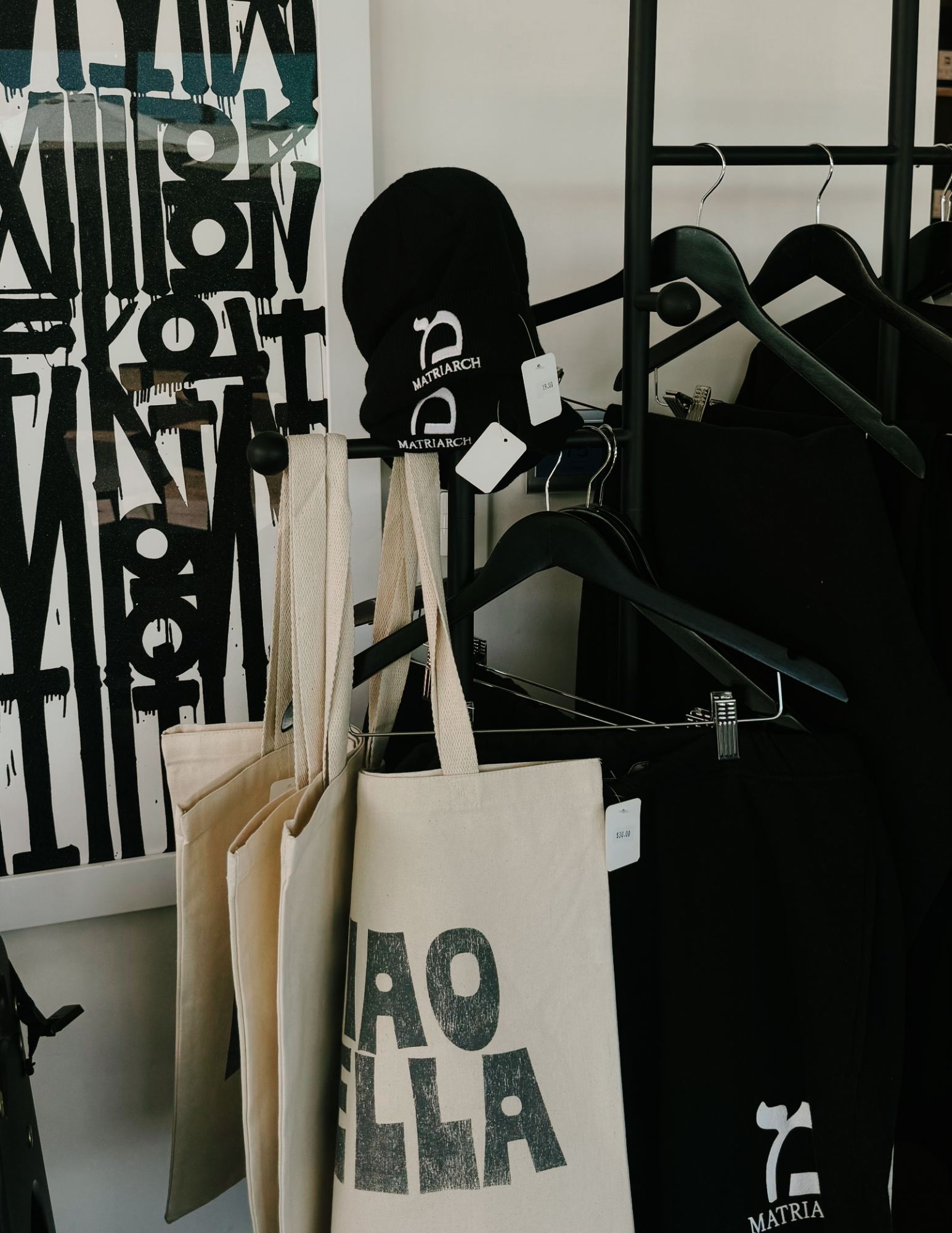 Hotel retail display